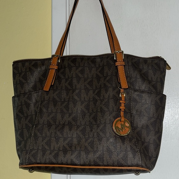 Michael Kors Brown signature MK Logo Coated Canvas &Leather tote bag - Picture 2 of 6